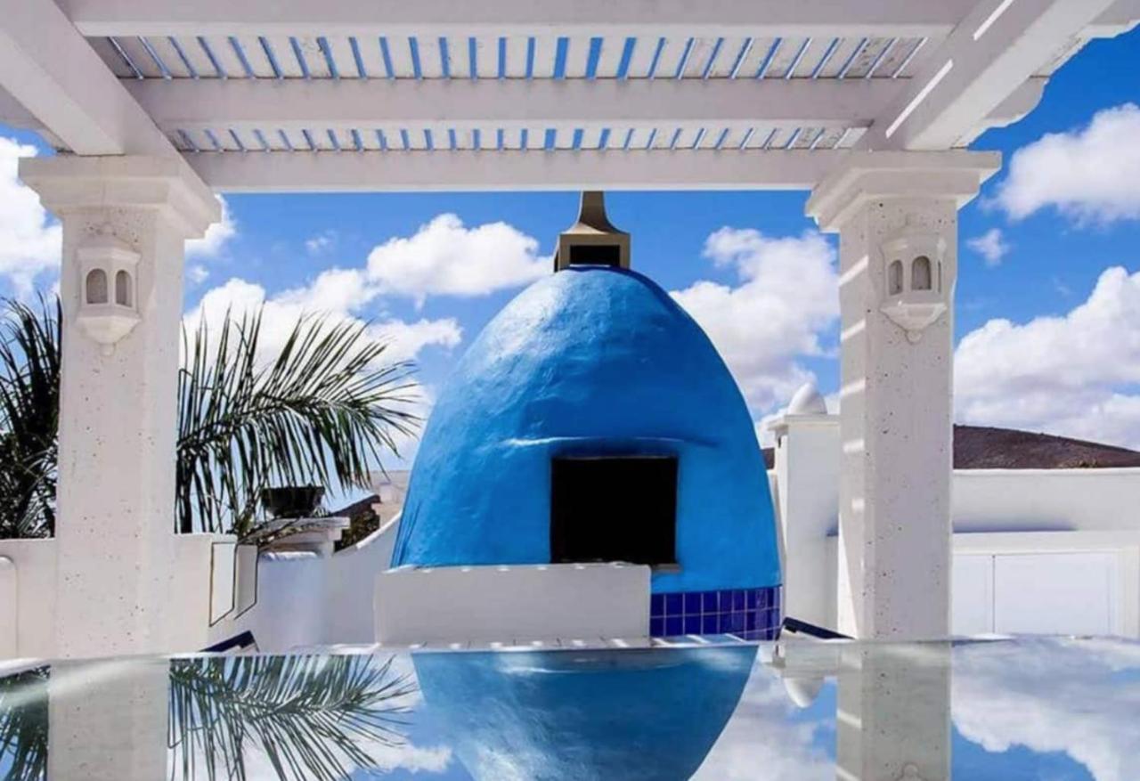 Villa Tiguaro Piscina Climat Jacuzzy Ac Villa 9 12 Corralejo Exterior foto