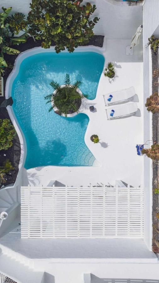 Villa Tiguaro Piscina Climat Jacuzzy Ac Villa 9 12 Corralejo Exterior foto